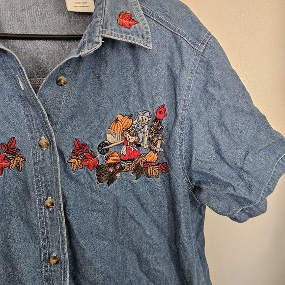 Bobbie Brooks Vintage Women's Large Light Blue Denim Top Embroidered Bear Fall - Picture 5 of 6